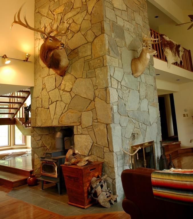 Bar W Guest Ranch Villa Whitefish Bagian luar foto